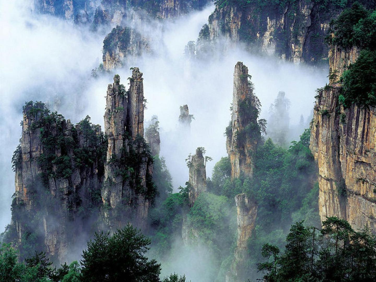 Zhangjiajie Dreamway Hotel - Free Pick Up Service מראה חיצוני תמונה